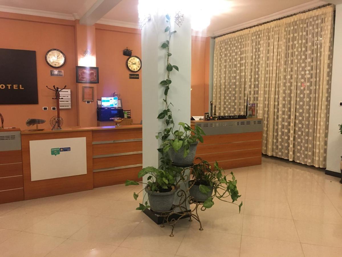 Jacaranda Hotel, Baher Dar Extérieur photo
