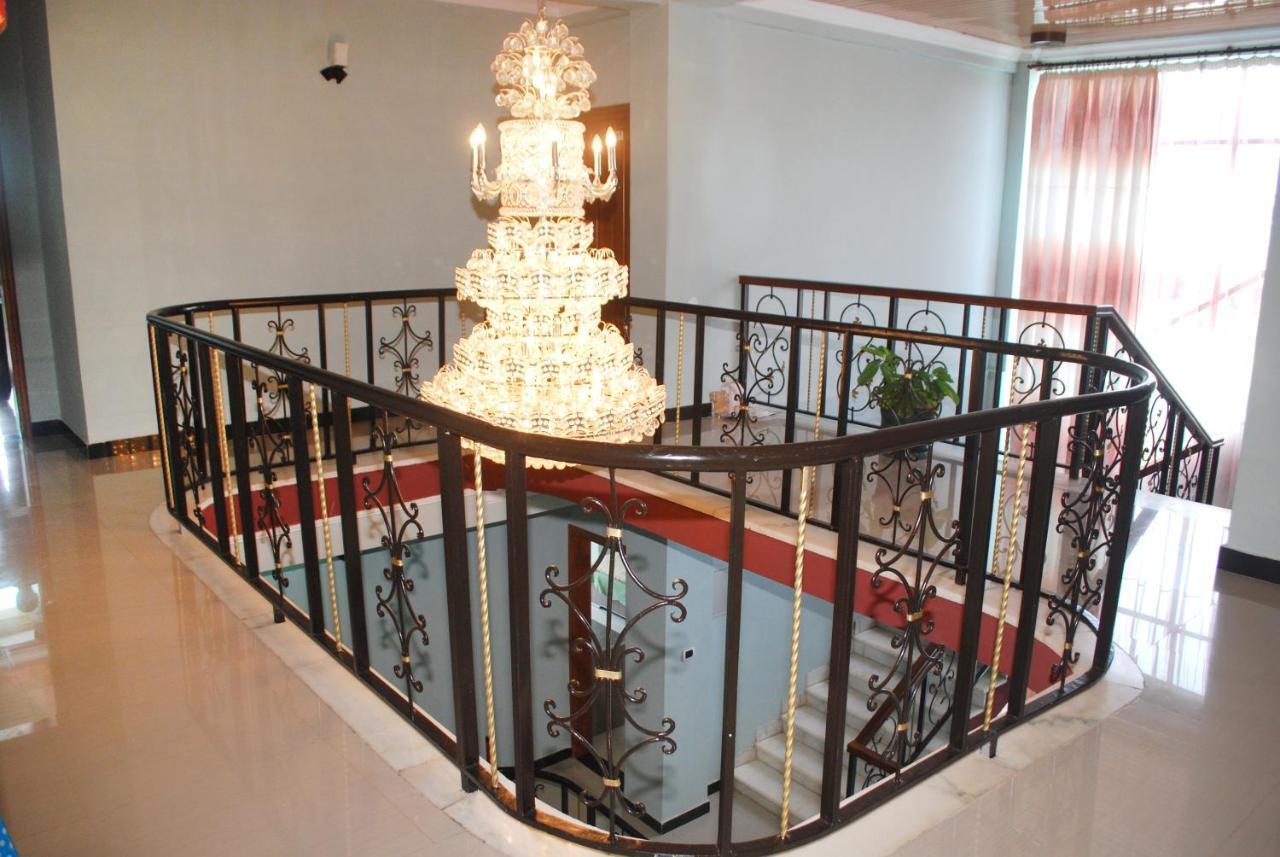 Jacaranda Hotel, Baher Dar Extérieur photo