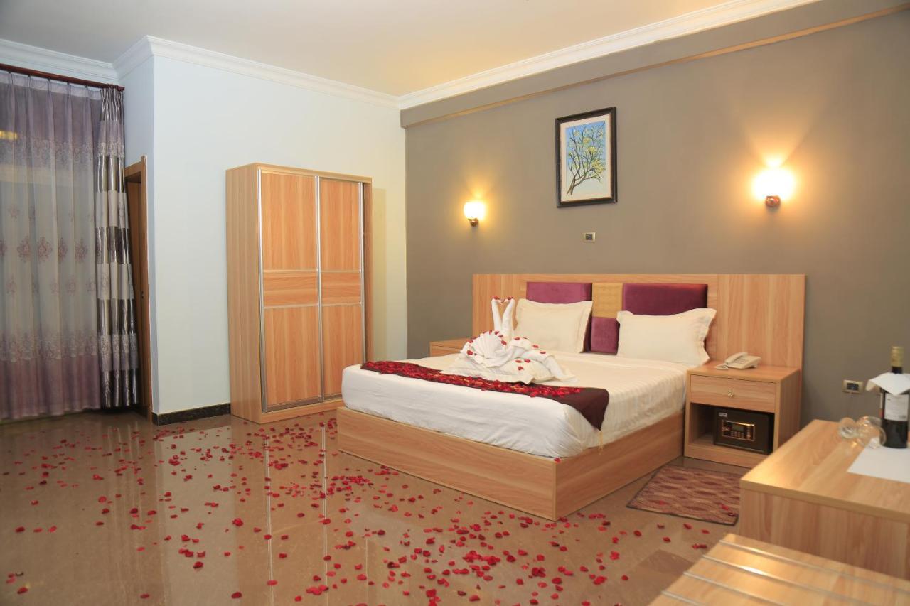 Jacaranda Hotel, Baher Dar Extérieur photo