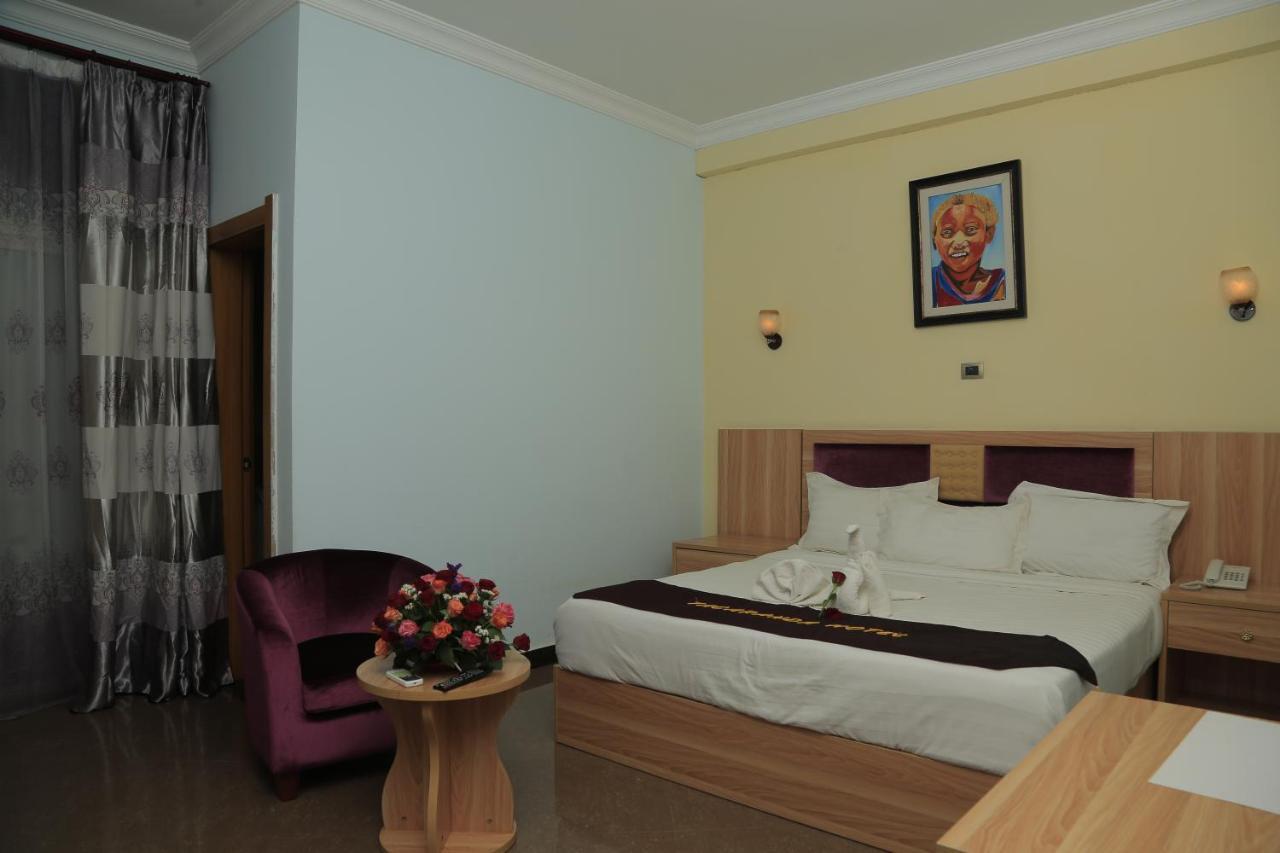 Jacaranda Hotel, Baher Dar Extérieur photo